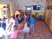 Hrajeme si, cvičíme a tancujeme ve školce